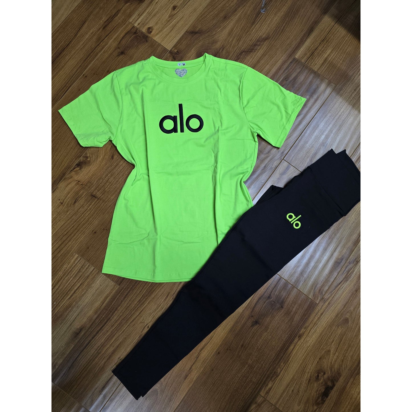 sets suplex bordado talla s/m verde neón