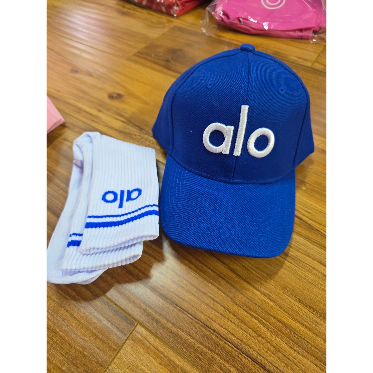 Duo gorra y medias