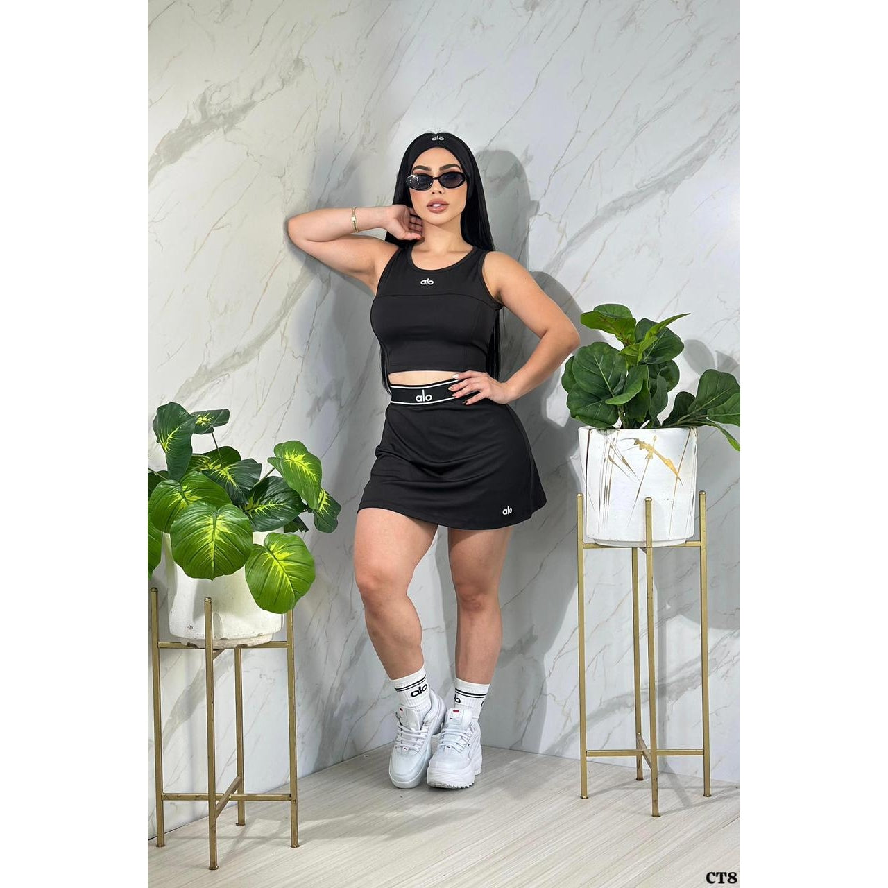 Sets de saya con cinta y medias sirve S/M