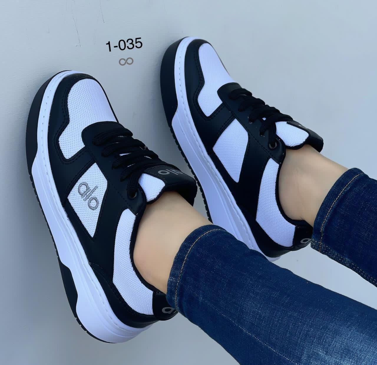 Tenis #37