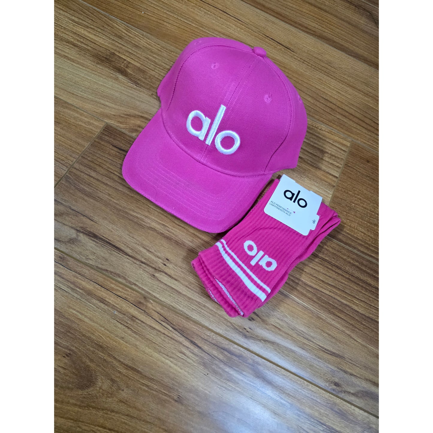 Duo gorra y medias