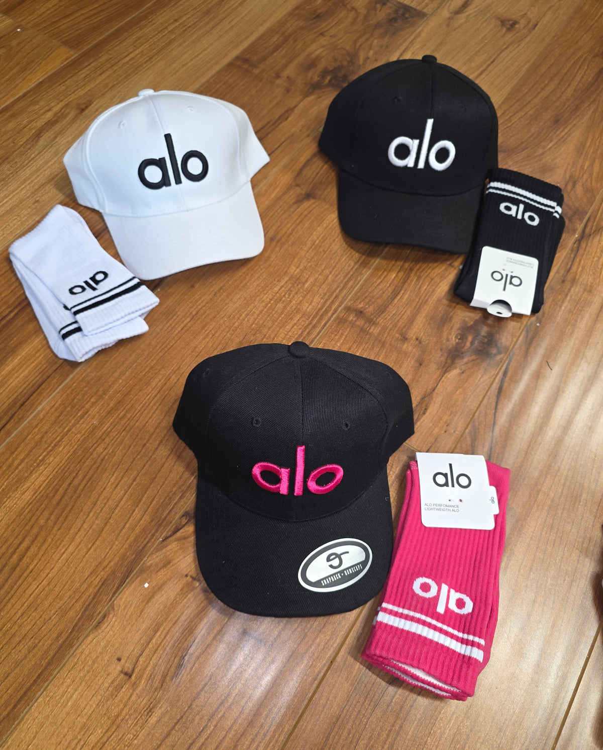 Duo gorra y medias
