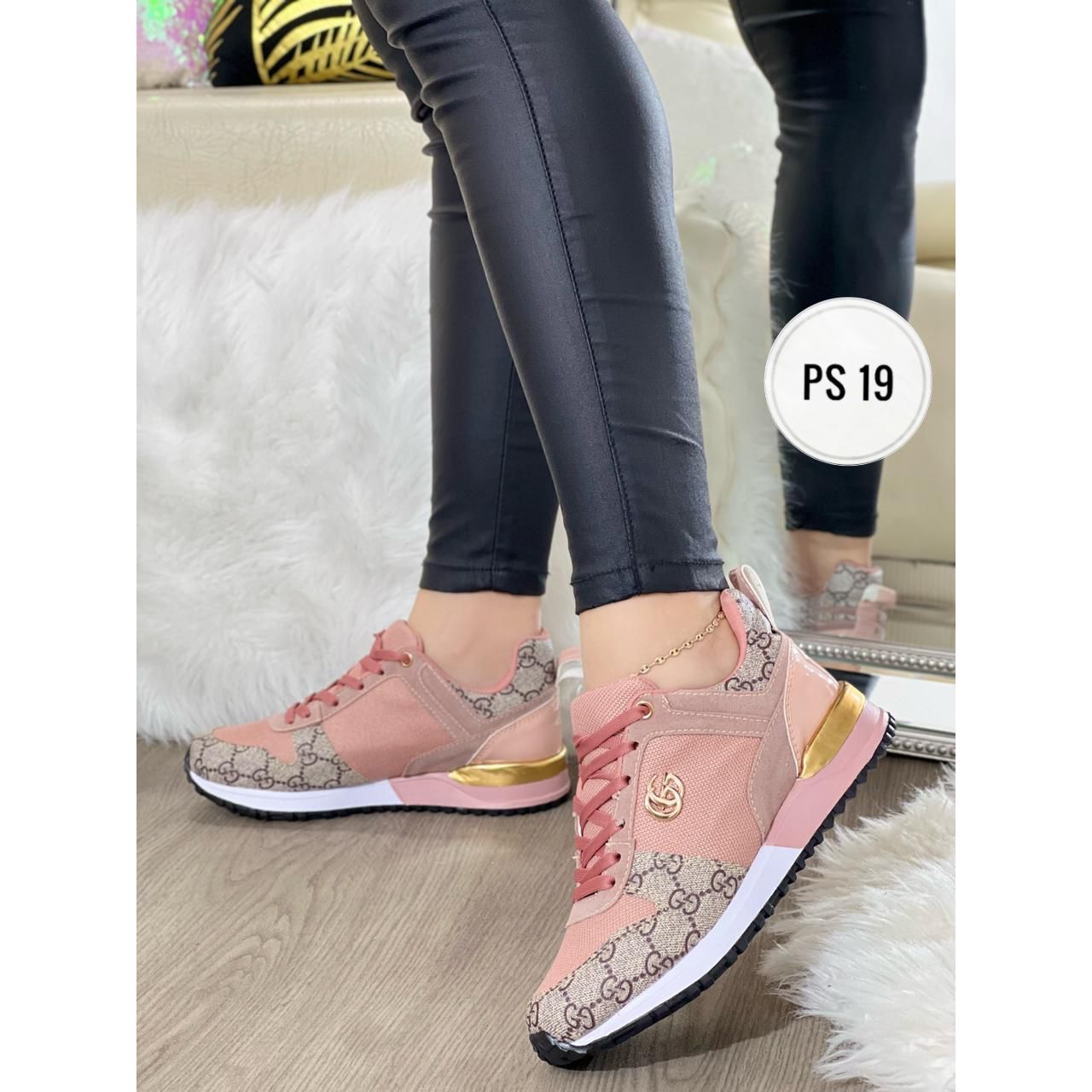 Tenis