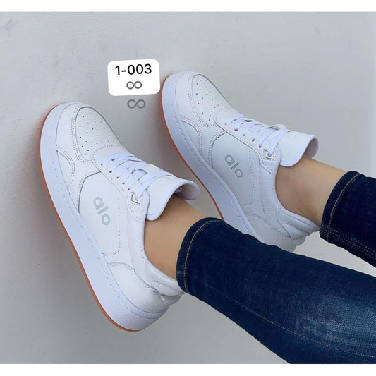 Tenis alo