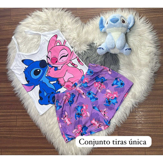 Women's pajamas, combining shorts and blouse for total comfort