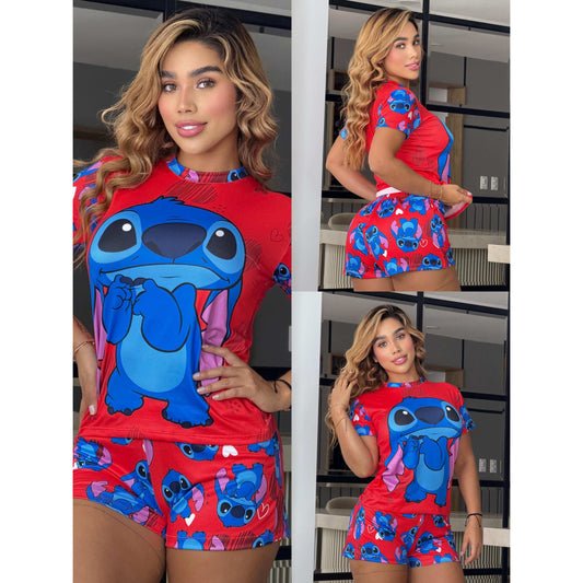 Women's pajamas, combining shorts and blouse for total comfort