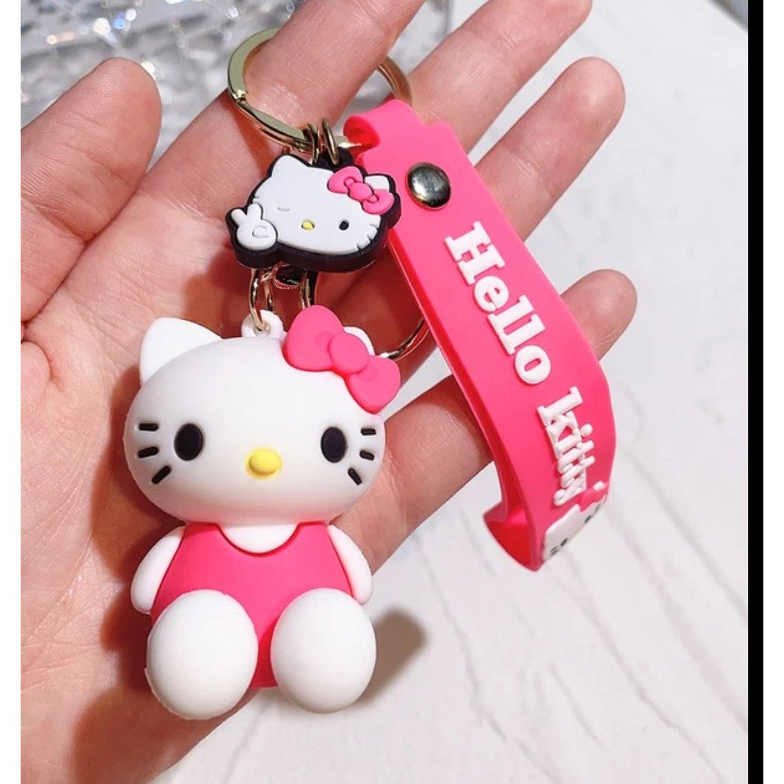 hello kitty rubber keychain